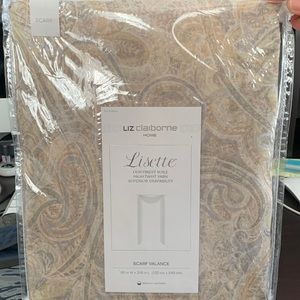 Liz Claiborne -Home-Scarf 60x216in